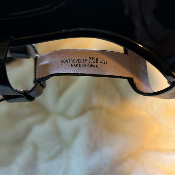 Chinese Laundry Black Controversy Heels Sz7 - Picture 9 of 9